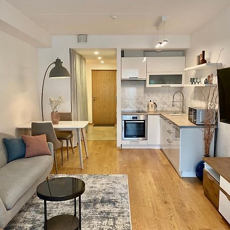 Cozy Home Apartment - Tallinn City Center Exteriör bild