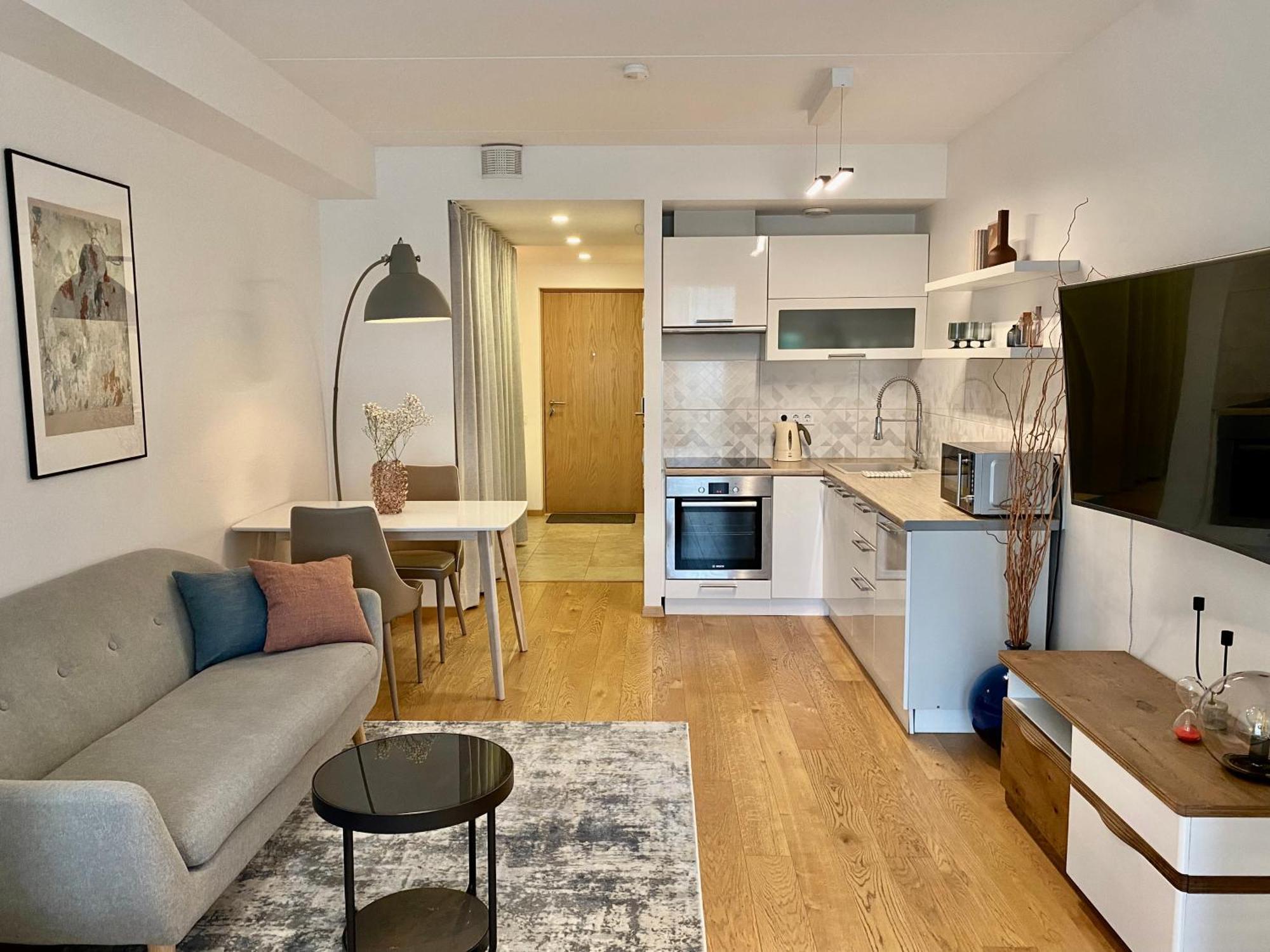 Cozy Home Apartment - Tallinn City Center Exteriör bild